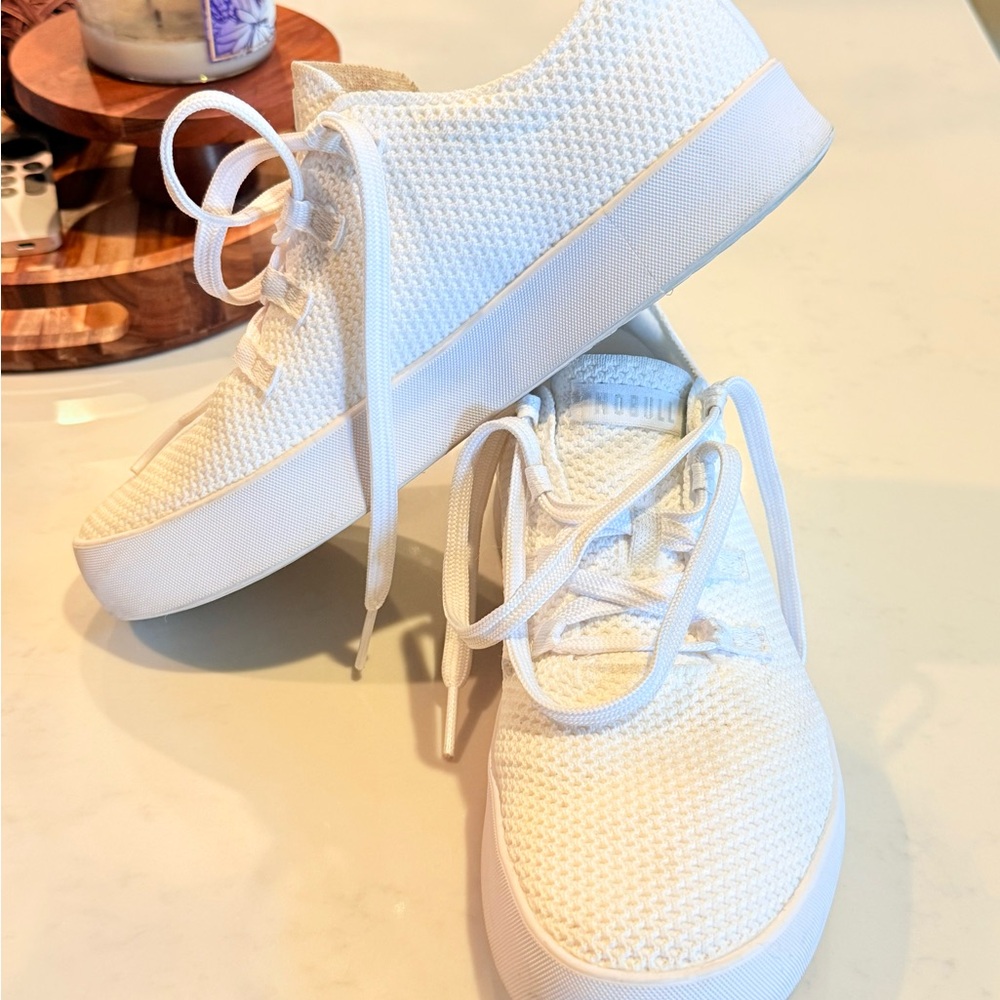 NOBULL Rec white shoe